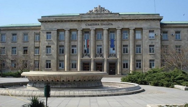 В Русе започна делото за жестоко убийство на аптекарка, съпруга на общински съветник