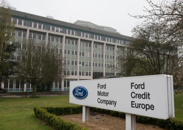 Ford Motor Co. изглежда е поредната голяма компания, която се