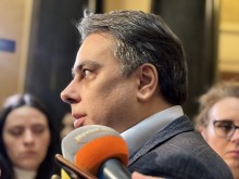 Асен Василев, ПП: За първи път външен министър дойде и се извини за случващото се в Македония