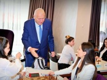 Белослава Кръстева поведе при жените на Държавното първенство по шахмат
