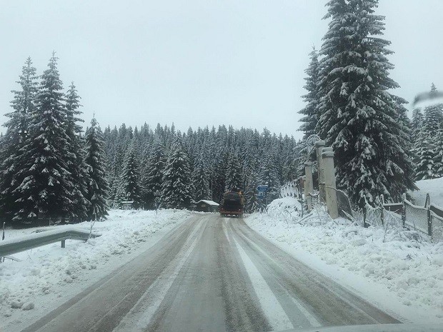 На места вече се движат МПС с ремаркета и полуремаркета