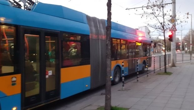 Как да получим 2 безплатни дни със седмична карта в градския транспорт в София