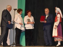 Новите "Почетни граждани на Разград" получиха отличията си