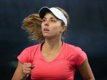Викторя Томова започва участието си на турнир във Франция