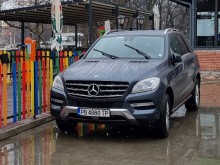 Сигнал: Този с какви протекции е? Безумие до известен ресторант