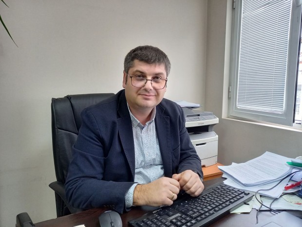 Д-р Генчев, БАБХ: На етикета на храната ще пише какви насекоми има в нея