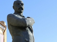 Велико Търново отбелязва годишнина от рождението на Стамболов