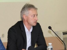 Д-р Колев: Проблемът "потребителска такса" е проблем за финансирането на системата