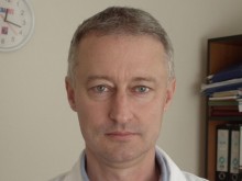 Д-р Николай Колев: Общопрактикуващите лекари намаляват заради административната тежест и финансирането