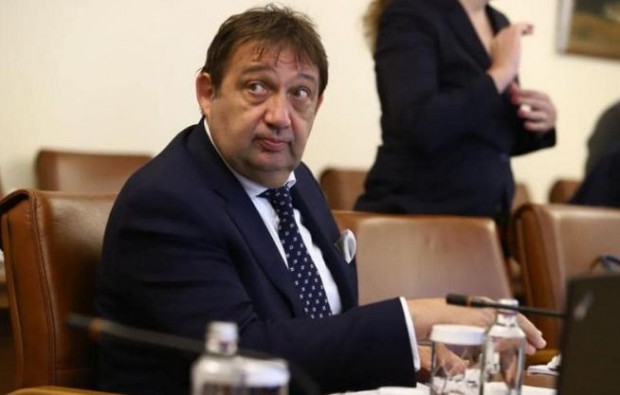 Бившият регионален министър от ГЕРБ Николай Нанков нападна словесно сегашния