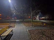Паркът с вековните дъбове в Самуилово вече е осветен 