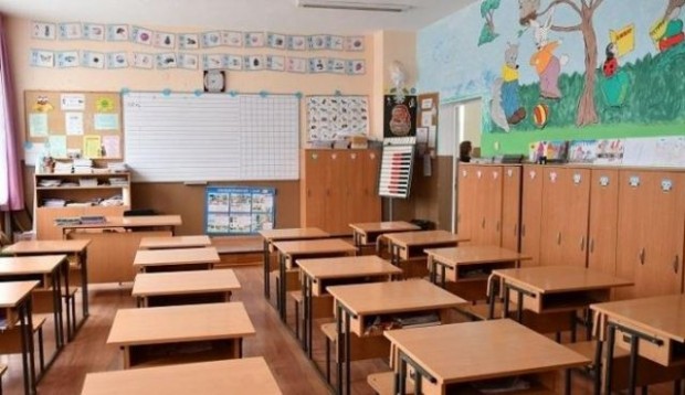 Удължиха противоепидемичните мерки в Пловдив и областта, учениците се връщат в клас