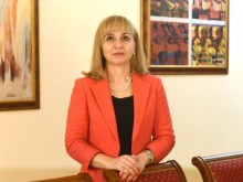 Омбудсманът иска транспортът в София да не дели пенсионерите на "млади и стари"