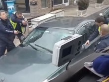 Появи се зрелищно видео на гонката между полиция и млад шофьор в София