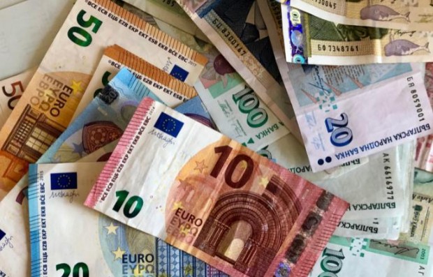 Приемането на България в еврозоната ще генерира допълнителна инфлация не само