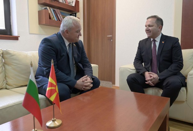 Вътрешният министър на РСМ приветства с "добре дошъл" Иван Демерджиев