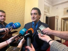 Александър Николов: Рано е за коалиции