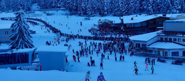 </TD
>Пловдивчанин ни изпрати снимка от най-големия ски курорт в България