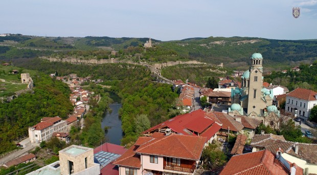 Паметник на помирението да има във Велико Търново предлагат местни жители