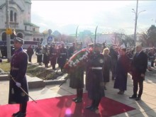 Президентите на България и Унгария отдадоха почит пред Паметника на Незнайния воин