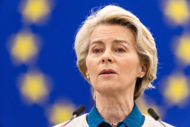 Урсула фон дер Лайен в Киев: ЕС подкрепя Украйна