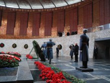 Путин почете загиналите в Сталинградската битка