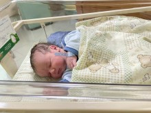 Ето го Любослав - първото бебе на община "Родопи"