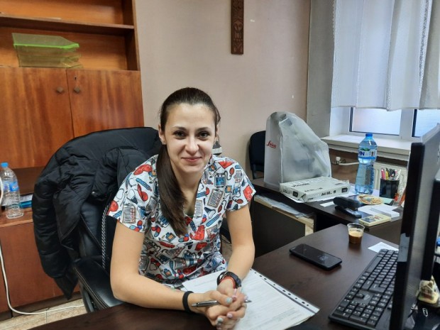 </TD
>Д-р Кристина Хаджиева е новият съдебен лекар в МБАЛ Д-р