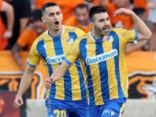 Георги Костадинов и АПОЕЛ Никозия с нова победа в Кипър