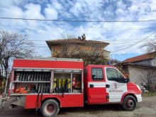 Среднощен пожар нанесе сериозни щети на къща в Крумово