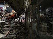 Земетресение удари Турция, десетки са загиналите, стотици са ранени