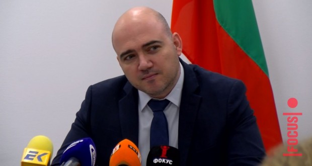 Министърът на туризма: Три пъти спаднаха немските туристи в България