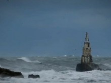 Здравко Василев сподели плашещи кадри от нашето море