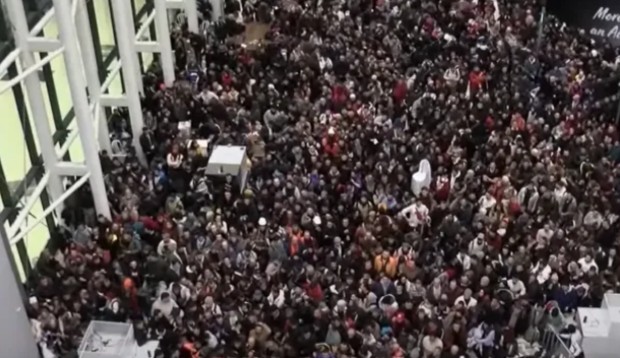 ������� ���������� ����������� � ������