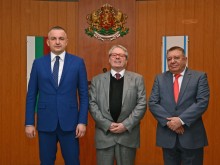 Кметът на Варна Иван Портних се срещна с посланика на Франция