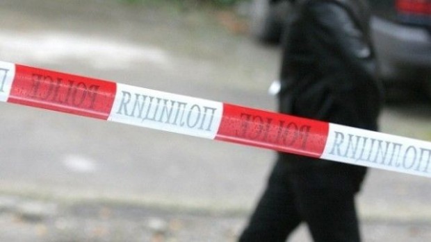 Откриха мъртъв мъж под автобус в Пловдивско
