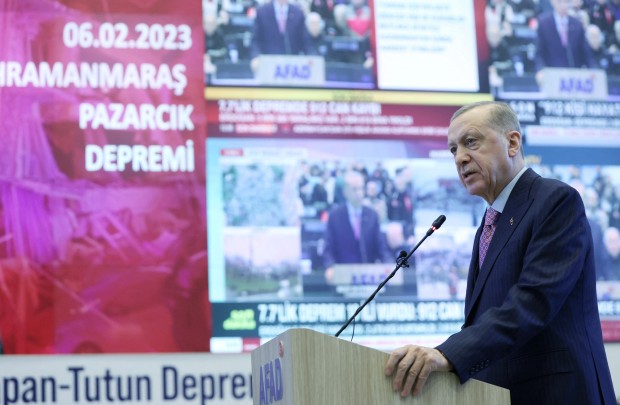 Ердоган: Ще опитаме да възстановим засегнатите от земетресението райони в рамките на една година