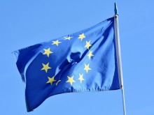 ЕС изпраща допълнителна спешна помощ за Сирия и Турция