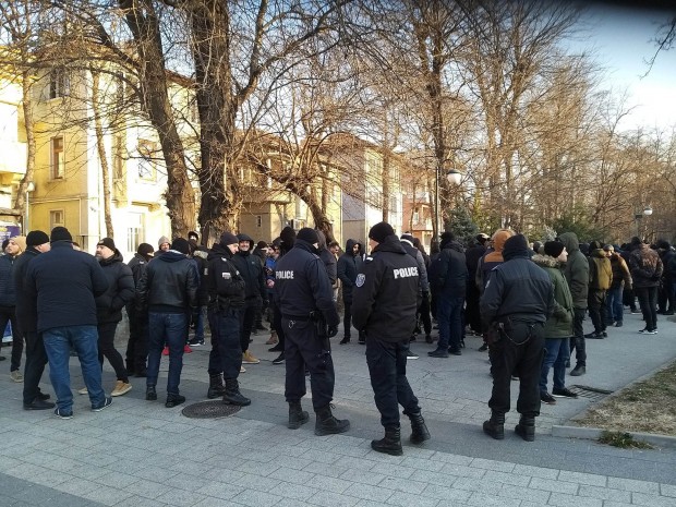 Полиция в центъра на Пловдив заради футболни агитки