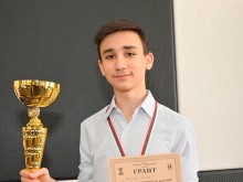 15-годишният Никола Кънов спечели титлата на страна по класически шахмат за младежи до 20 години