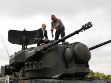 Германия призова "до края на седмицата" съюзниците да се ангажират с доставката на танкове за Украйна