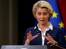 ЕК: Помощта от ЕС за Украйна възлиза на 67 милиарда евро