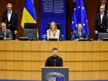 Зеленски: Някои от държавите в ЕС ще дадат самолети на Украйна