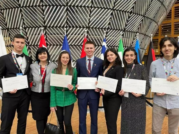 Българският студентски отбор постигна "промяна" в окончателния текст на документа, приет на симулация на Съвета на ЕС в Брюксел