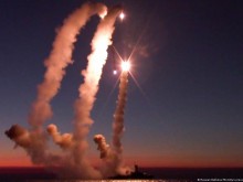 Киев обяви, че две ракети са минали през Румъния, Букурещ отрича
