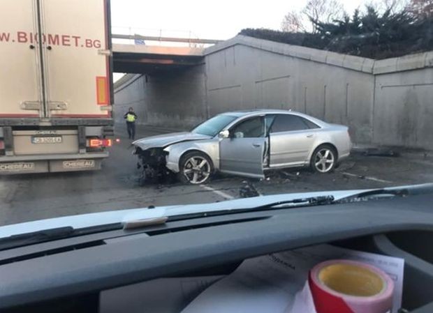 ������ "�����" �� ���. "����� ����" � �� ������� � ��������� �� ��. "����������"