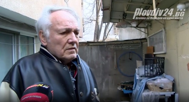 TD Пловдивчанин обвинява заведение за бързо хранене че редовно наводнява мазето