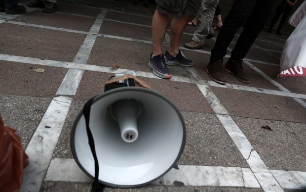Учителите в Гърция излизат на национална стачка