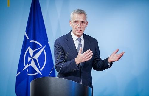 Столтенберг: НАТО създава мрежа със сателитни данни за нуждите на разузнаването