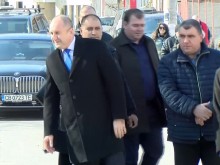 Президентът поведе шествието в Устина